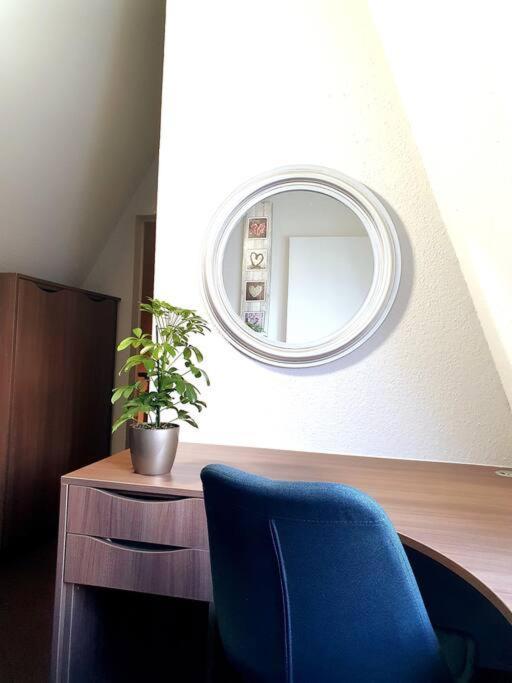 Rostock Hautnah Erleben - Schoene Maisonette 2Og Extérieur photo